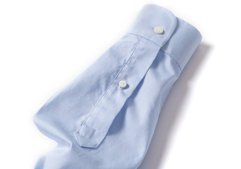 shirt sleeve placket button on a long sleeve dress shirt