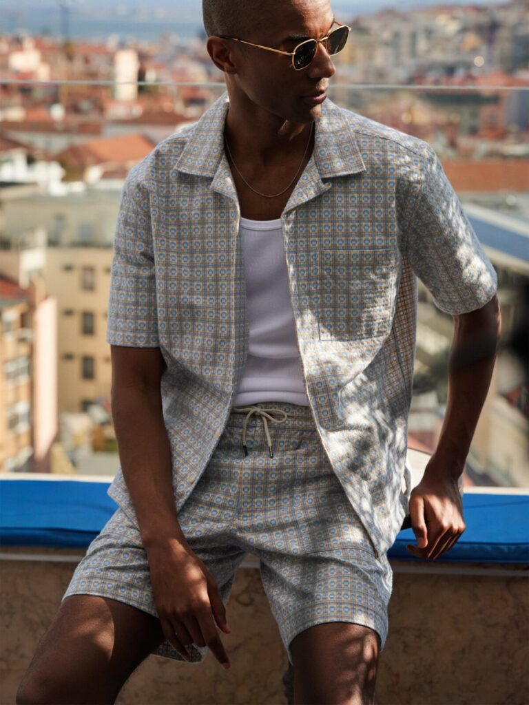 matching set with woven fabric